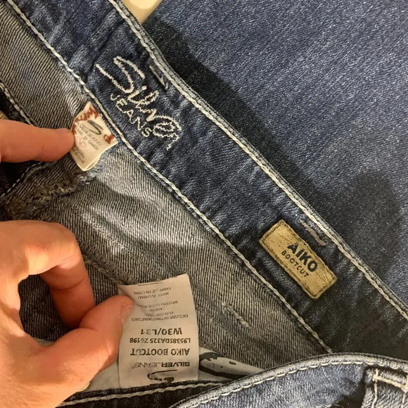 Silver Jeans - Akiko Bootcut - W30/L31 - Picture 2 of 5